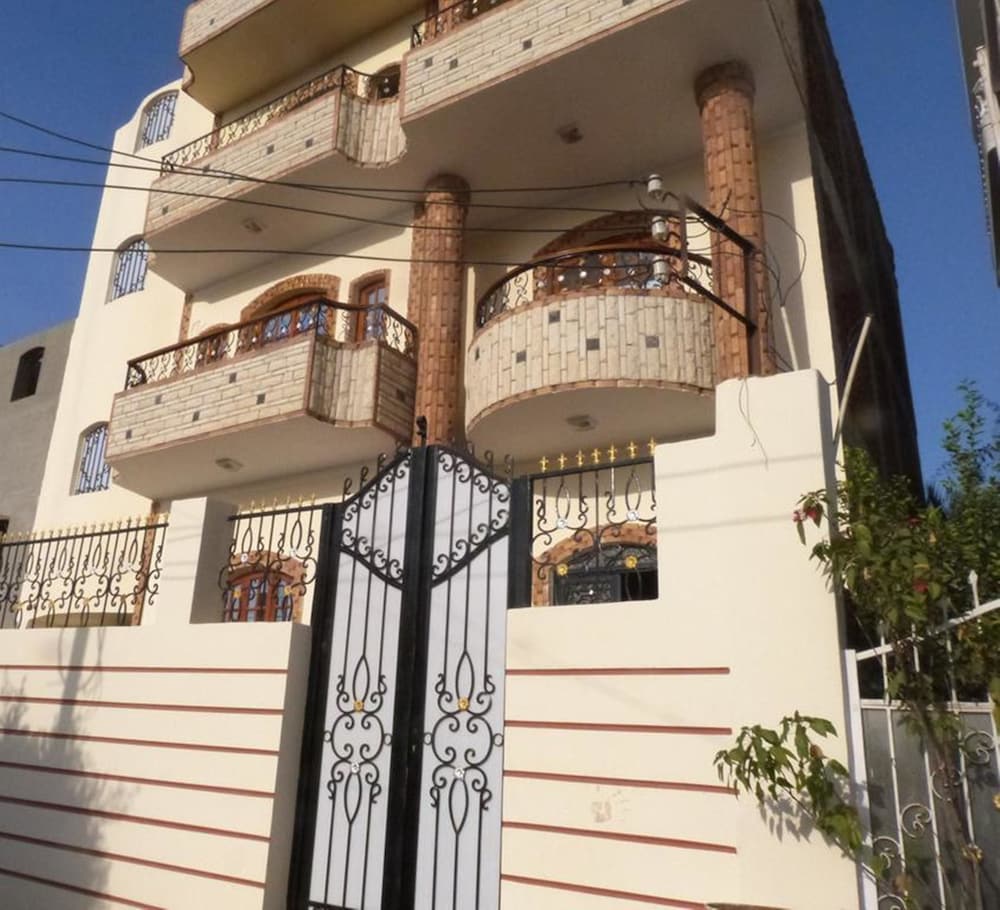 Kenzy Palace - carbon neutral hotel in Luxor