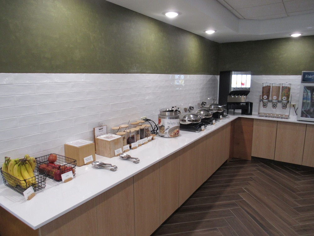 Fairfield Inn & Suites by Marriott Fort Wayne - photo 39