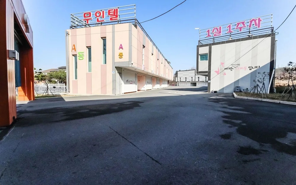 Wanju Geogi Self Check in Motel 1 in Wanju, South Korea