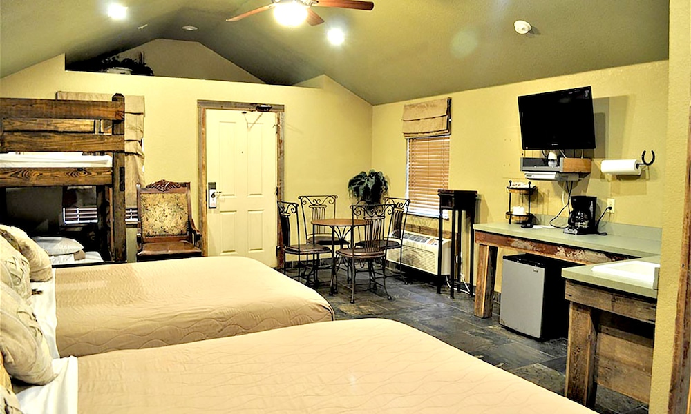 Rustic Creek Ranch Resort - photo 50