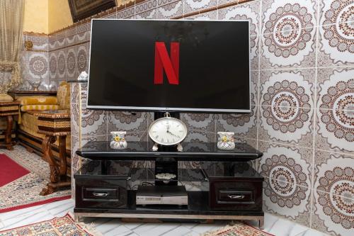 Traditional Apartment next ibn batouta stadium — 4-Star Luxury Hotel in Tangier, Morocco