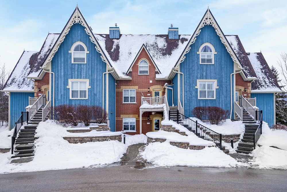 Snowbridge - carbon neutral hotel in Owen Sound
