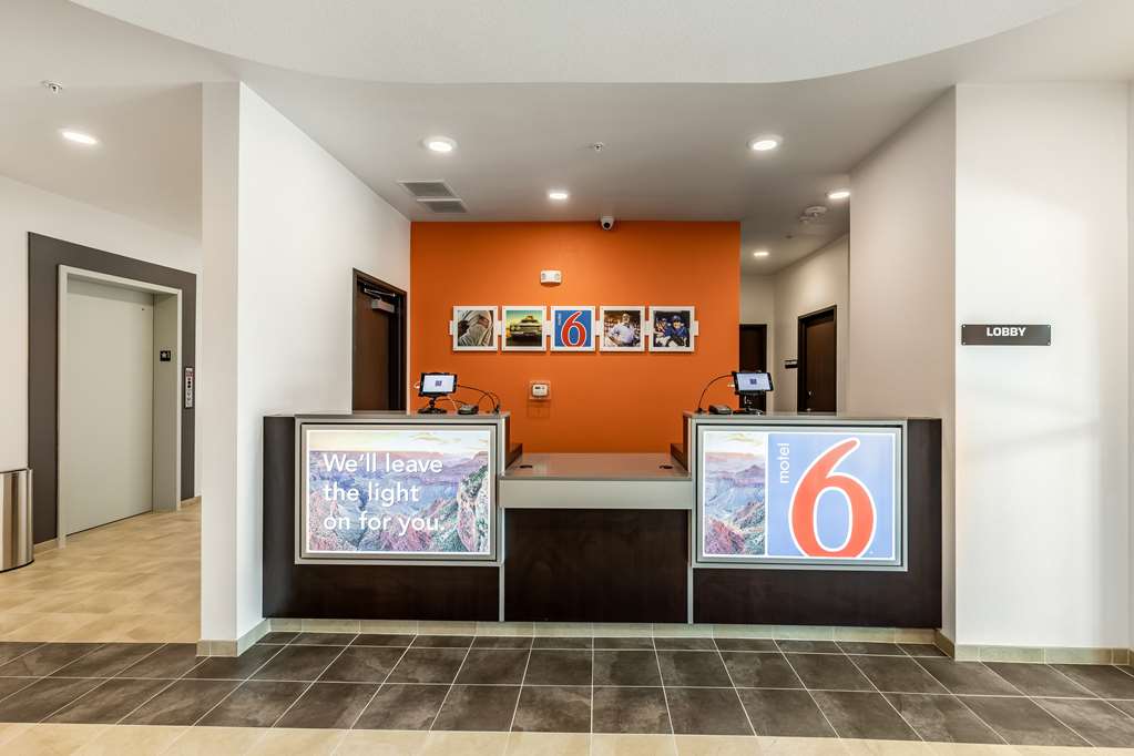 Motel 6 Las Vegas NV Motor Speedway - photo 29