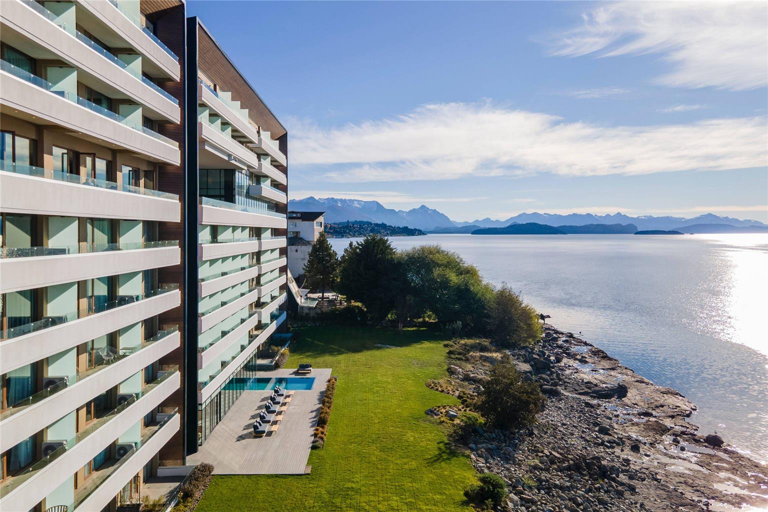 Radisson Blu Bariloche — 5-Star Luxury Hotel in San Carlos De Bariloche, Argentina