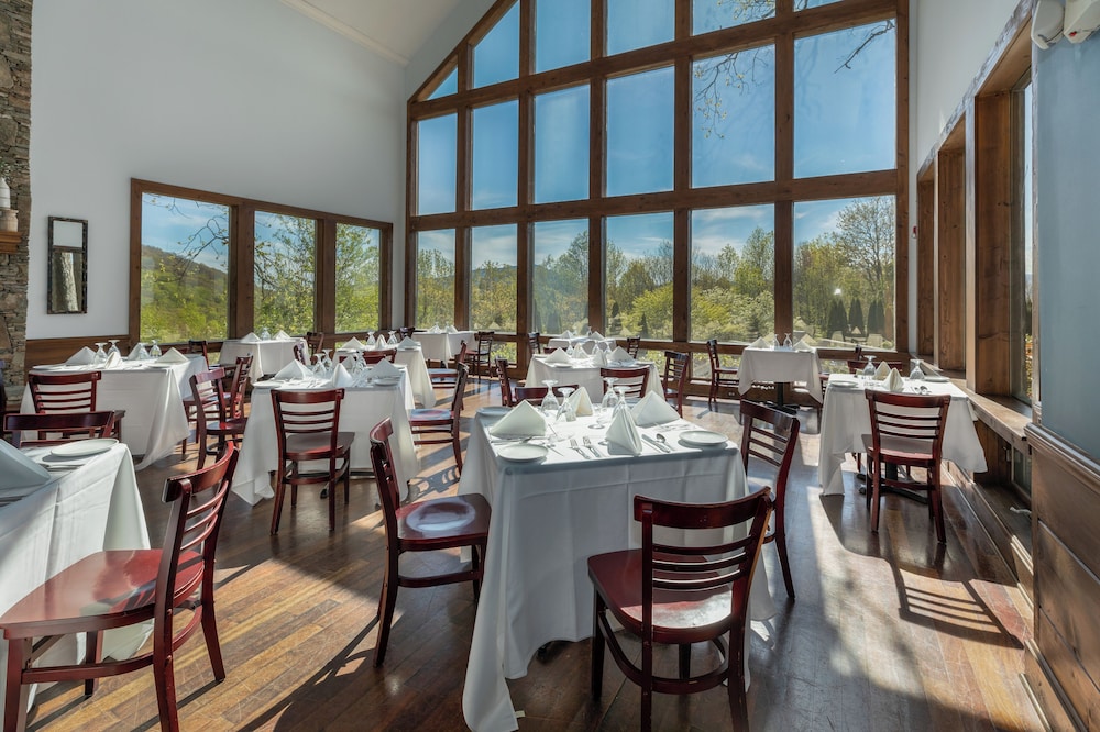The Inn at Crestwood - photo 49