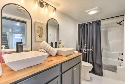 Sleek Great Falls Retreat - photo 18