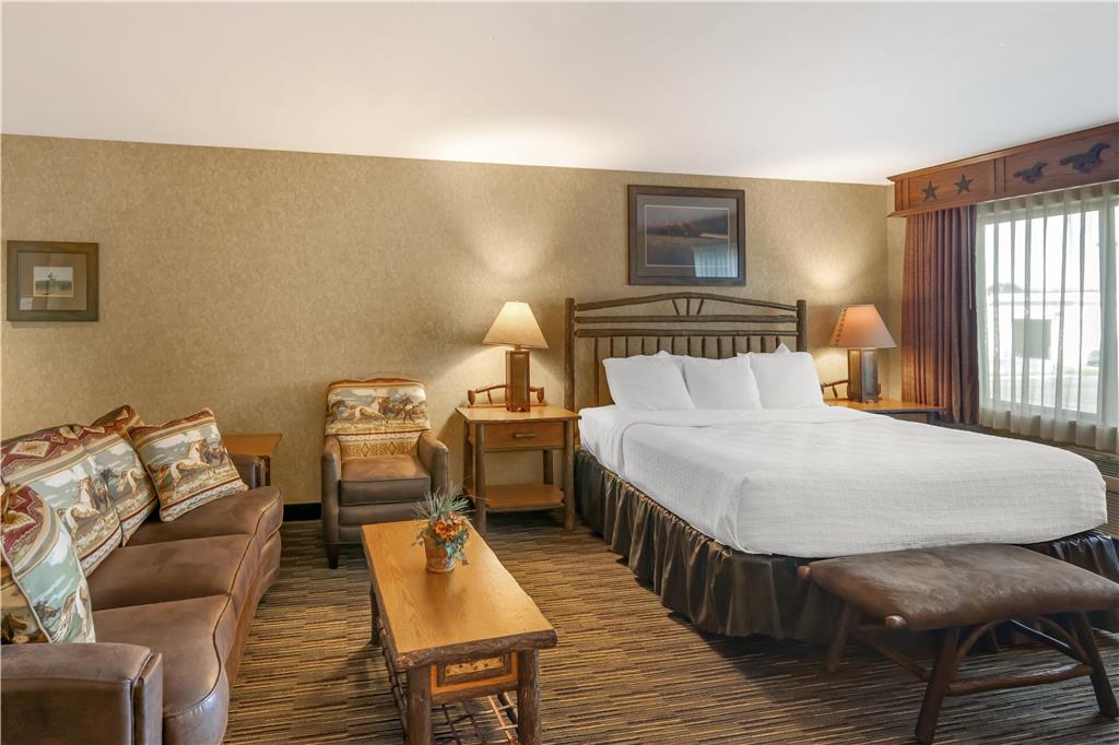 Best Western Plus Kelly Inn & Suites - photo 34