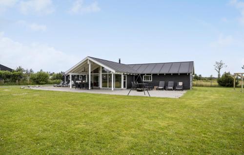 Nice Home In Ålbæk With Sauna — 5-Star Luxury Hotel in Frederikshavn, Denmark