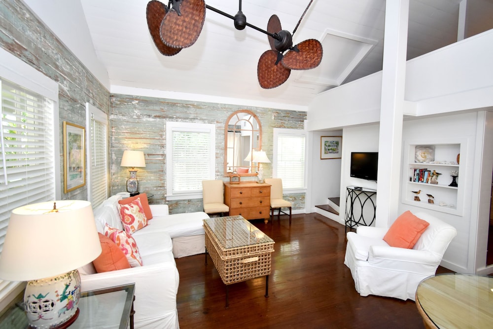 Simonton Court Historic Inn & Cottages - photo 168