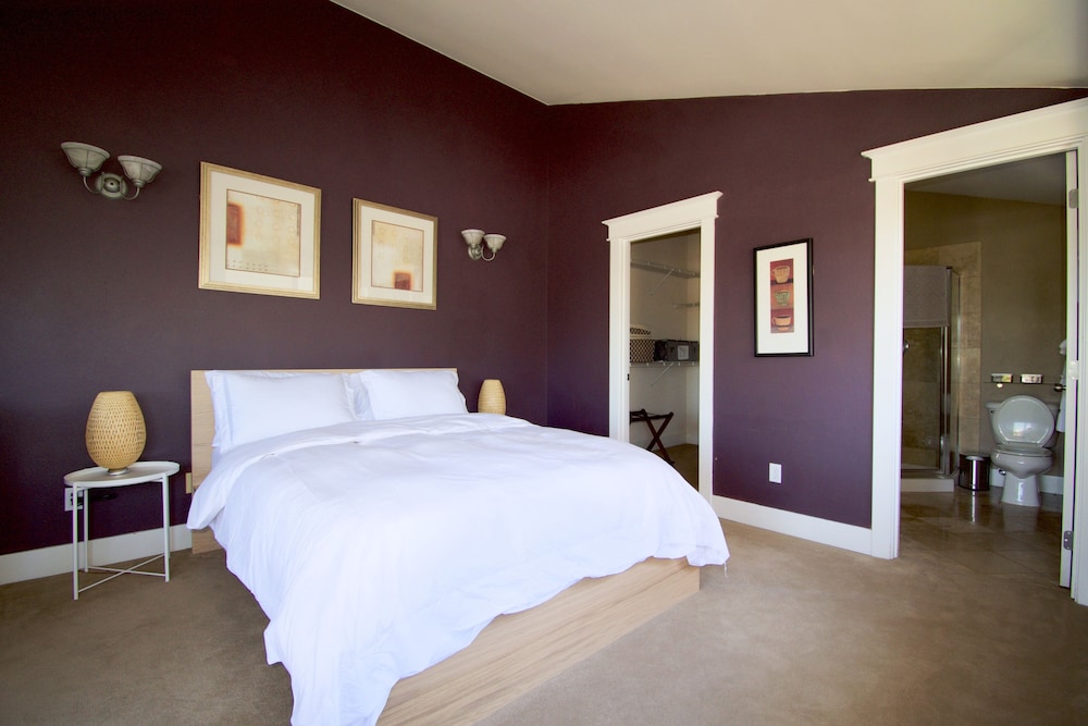 Comfort and Grace on Queen Anne Hill - photo 6