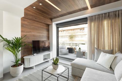 Innovative top floor breathtaking flat in Ladadika — 4-Star Luxury Hotel in Thessaloniki, Greece