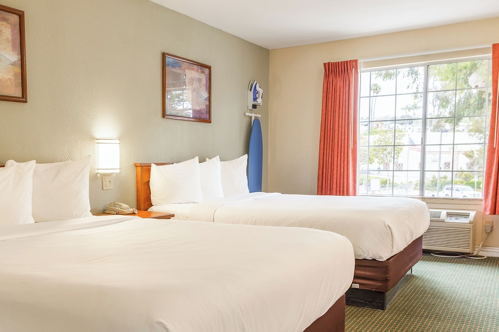 Hotel Avenida San Clemente Beach - photo 9