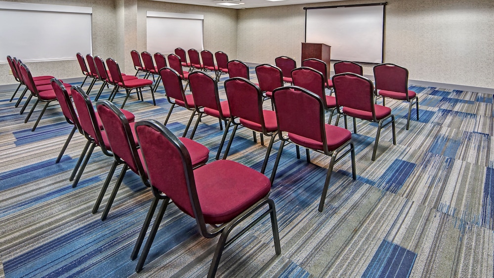 Garner Hotel Murfreesboro West by IHG - photo 22