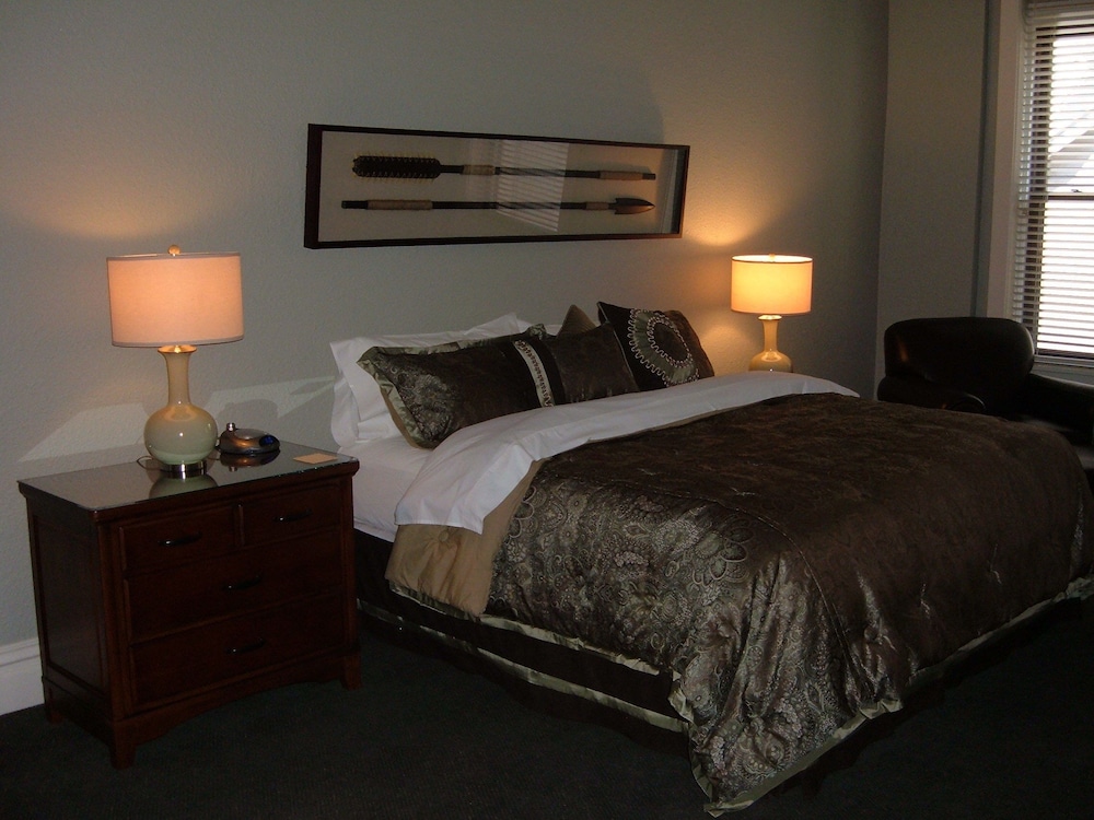 Tremont Inn on Main - photo 6