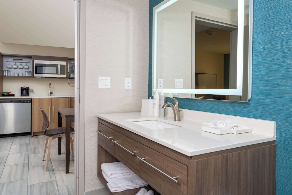 Home2 Suites by Hilton Fredericksburg South Spotsylvania - photo 25