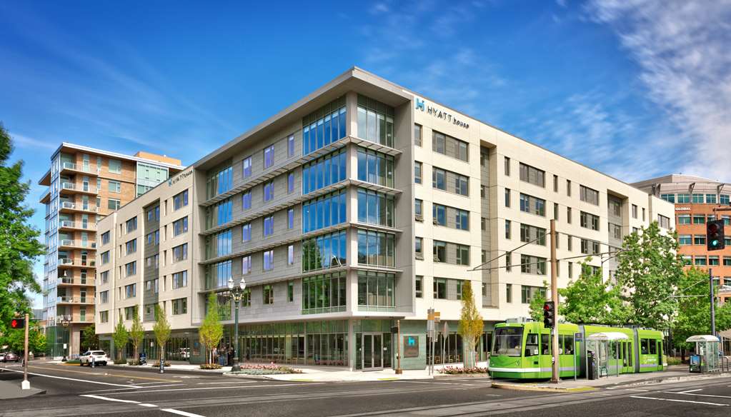 Hyatt House Portland Downtown - photo 2