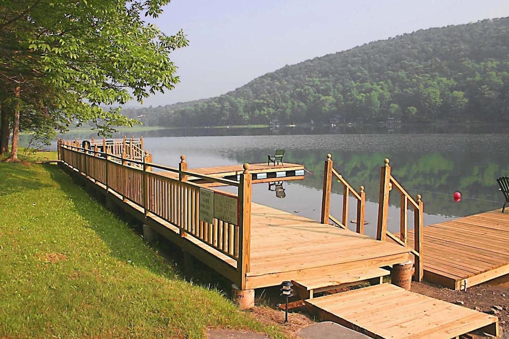 The Inn at Starlight Lake - photo 53
