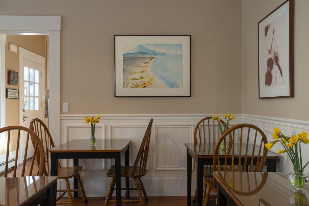 Liberty Hill Inn - photo 37