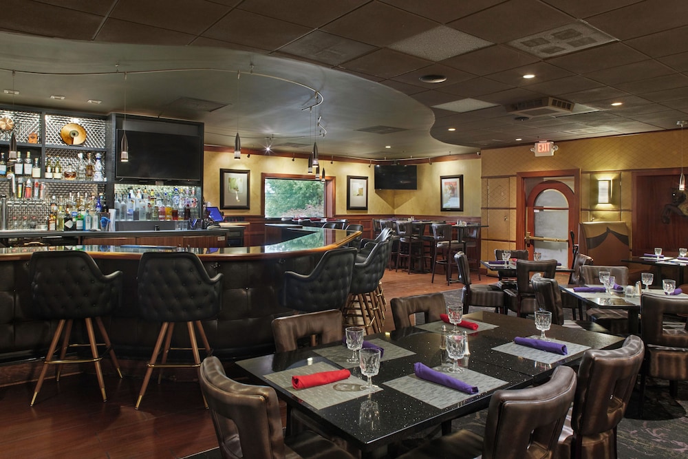 DoubleTree by Hilton Akron Fairlawn - photo 54
