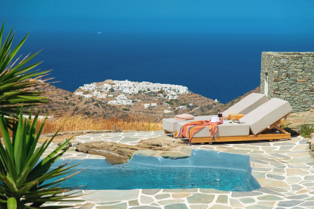 Sifnos Roots in Paros, Greece