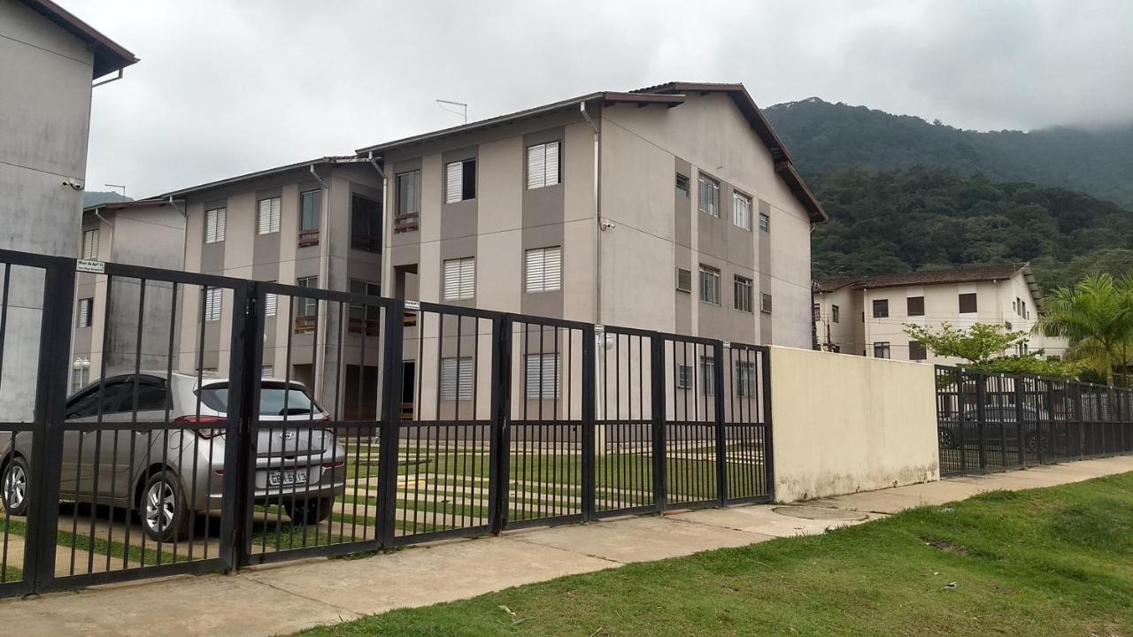 Apartamento Villagio 6 Ubatuba — 4-Star Luxury Hotel in Ubatuba, Brasil