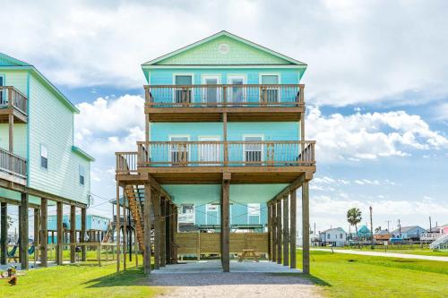 Paradise Found Great Location Family Friendly — Surfside Beach