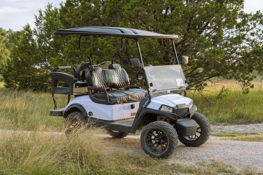Outdoorsy Hill Country - photo 40