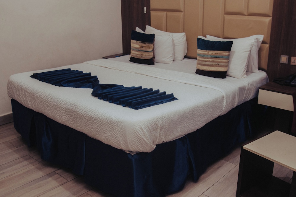 Villa Toscana Hotel Asaba — Asaba — photo 3