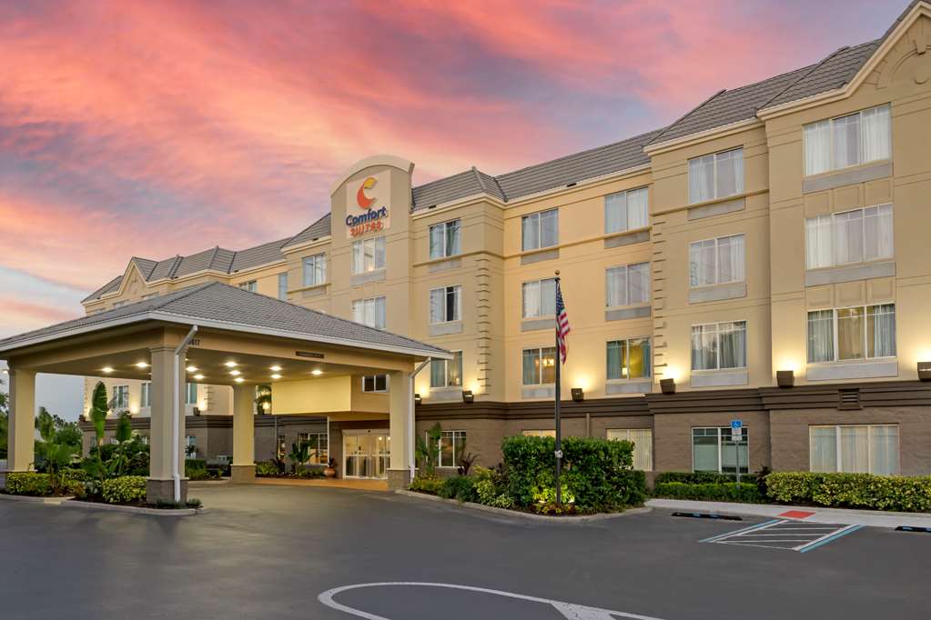 Comfort Suites Near Universal Orlando Resort - featured photo
