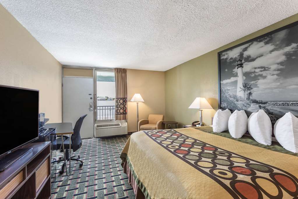 Super 8 by Wyndham Ocala I 75 - photo 22