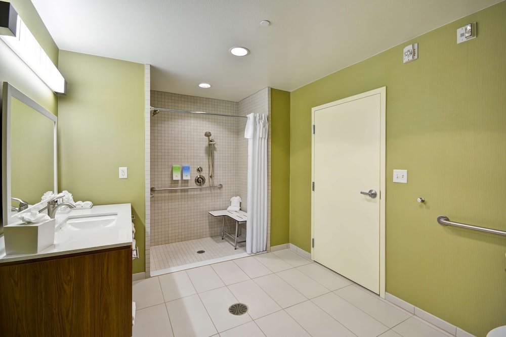 Home2 Suites by Hilton Dallas Addison - photo 24