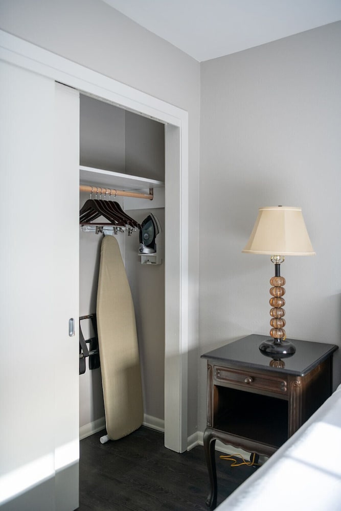 French Quarter Suites Hotel - photo 16