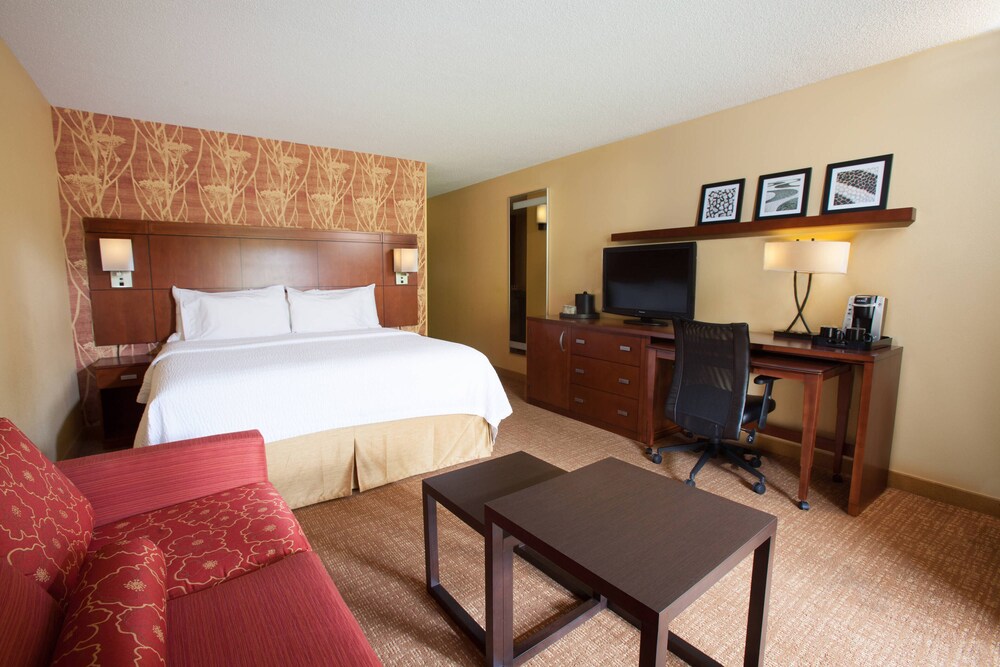 Courtyard by Marriott Burlington Williston - photo 11