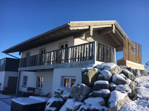 Allgäu Chalet Kaufbeuren — 4-Star Luxury Hotel in Kaufbeuren, Germany