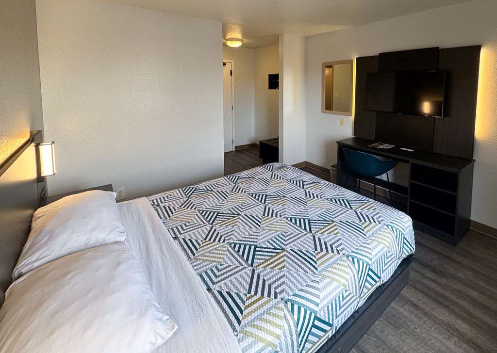 Motel 6 Glenview IL Chicago North - photo 34