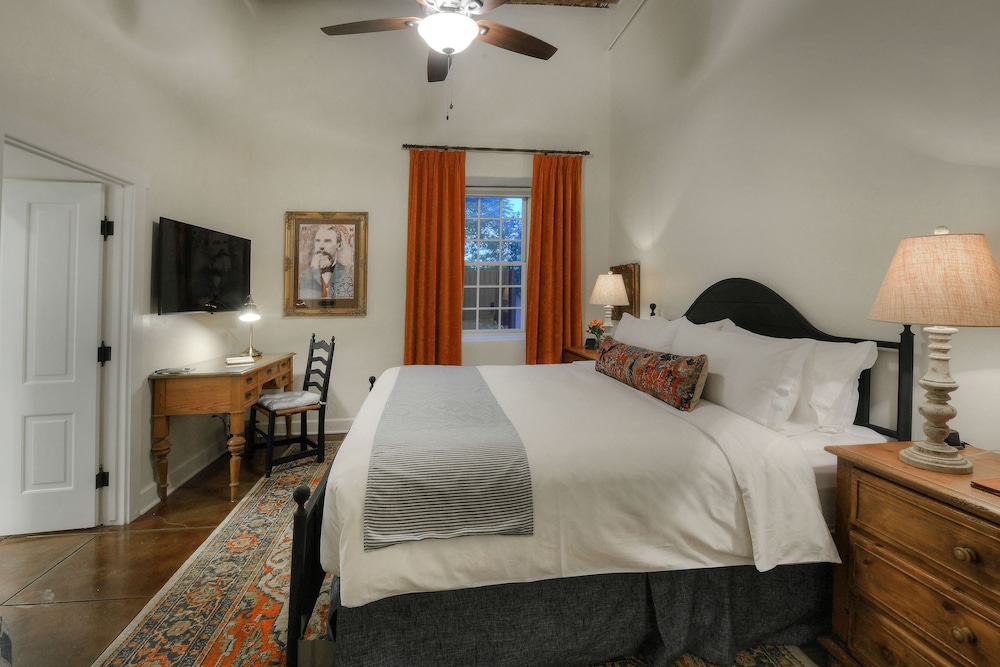 The Armory Park Inn - photo 15