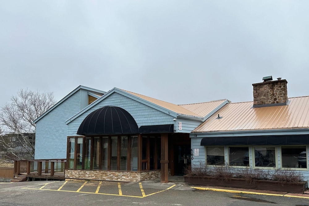 Hearthstone Inn Sydney