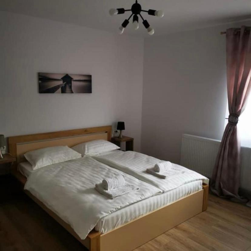 Zen - carbon neutral hotel in Talmaciu