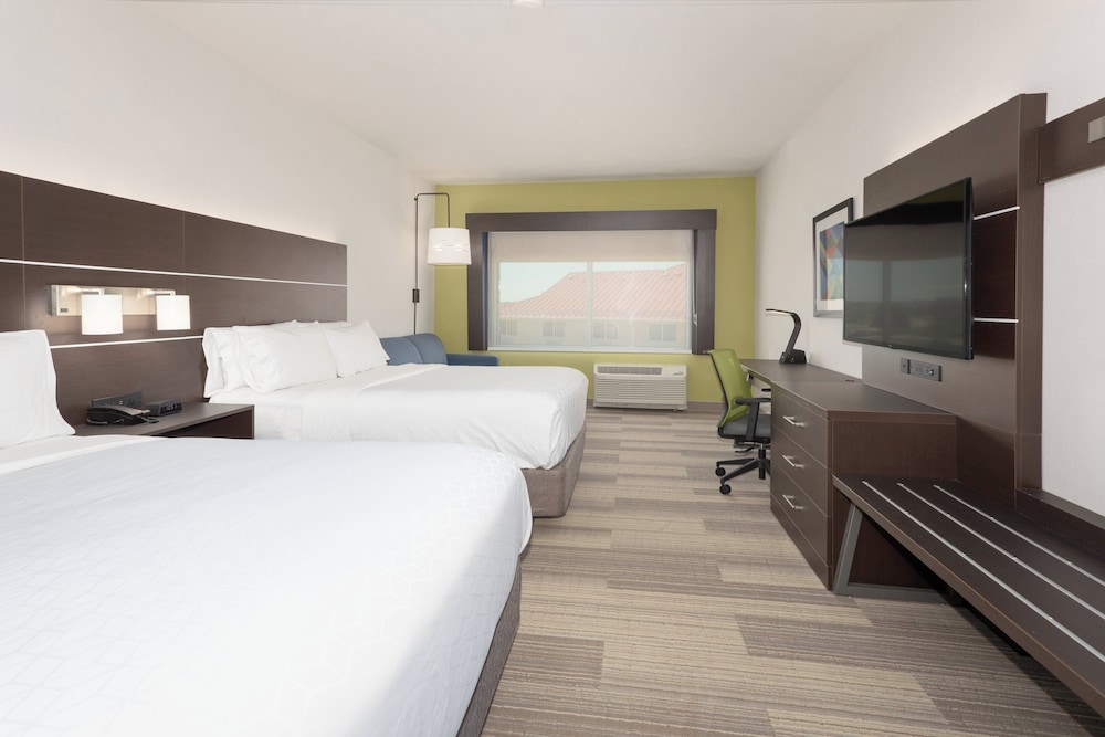 Holiday Inn Express & Suites Firestone Longmont by IHG - photo 7