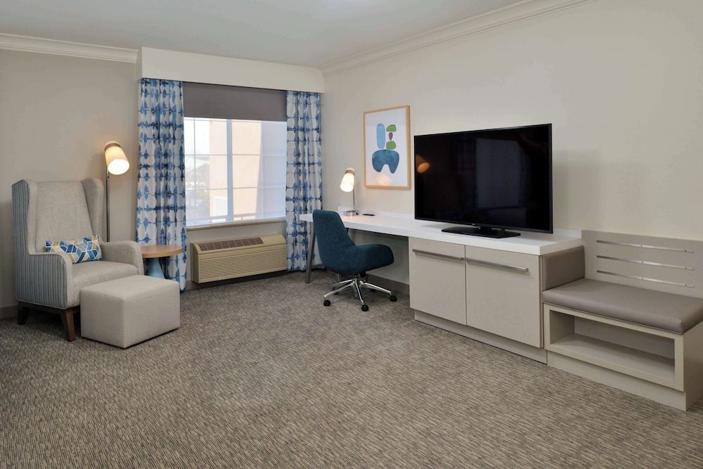 Hilton Garden Inn Napa - photo 19