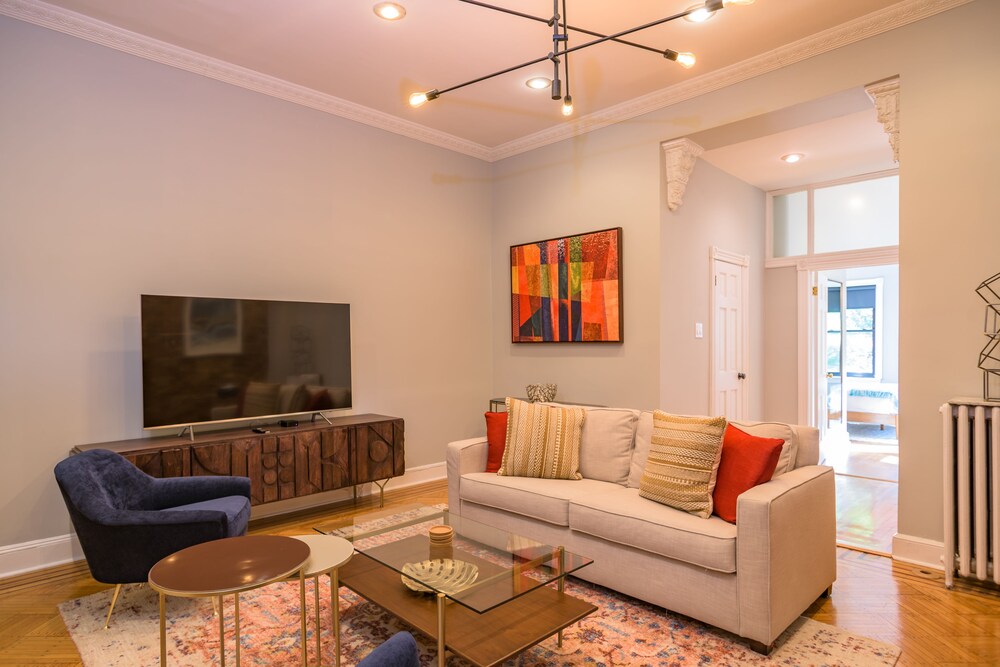 Deedee's Brownstone Van Vorst Park - photo 28