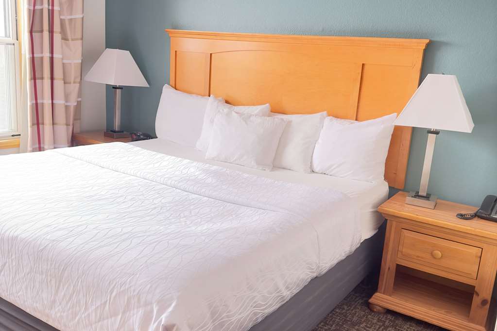 Sleep Inn & Suites near Spirit Mountain - photo 29