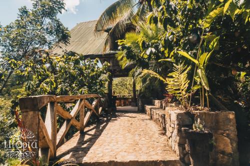 Utopia Eco Hotel — Lanquin — photo 2