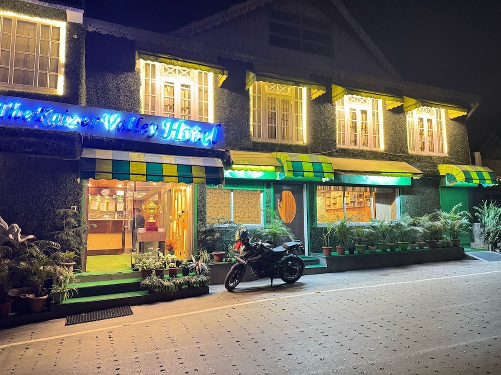 The Kaizer Valley Hotel in Karsiyang, India