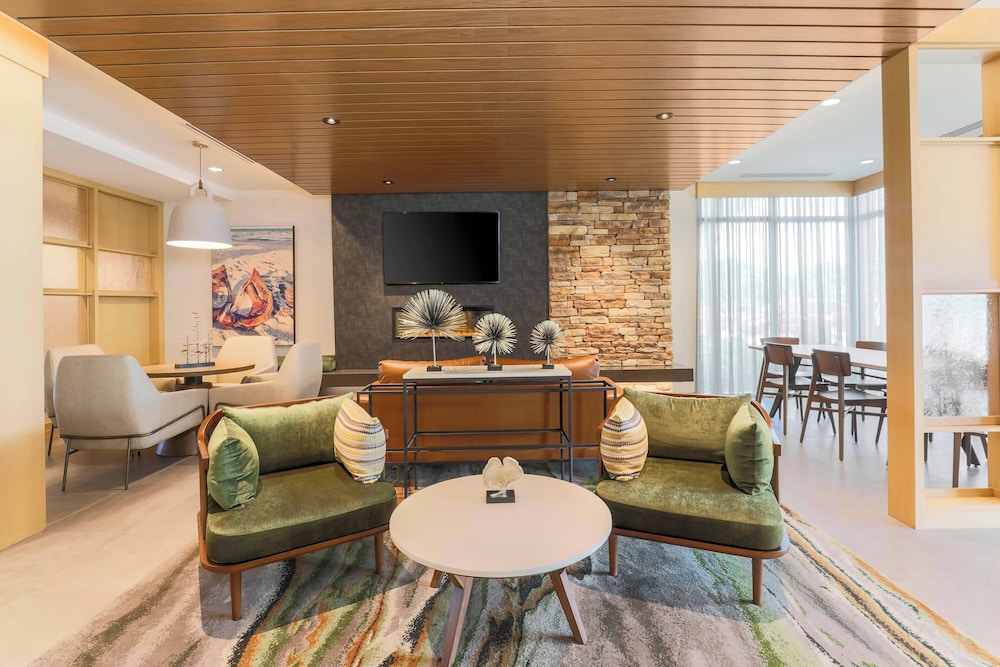 Fairfield Inn & Suites by Marriott Cape Coral North Fort Myers - photo 3