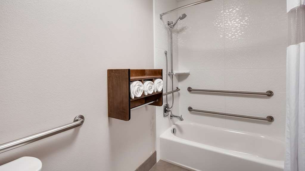Best Western Plus Spokane North - photo 20