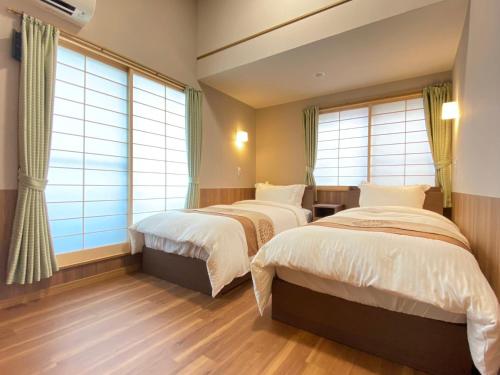 N9 luxury guest room in Shinjuku — 4-Star Luxury Hotel in Tokyo, Japan