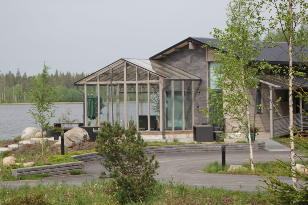 Haarusmaa Holiday Apartment Härmä — 4-Star Luxury Hotel in Kauhava, Finland