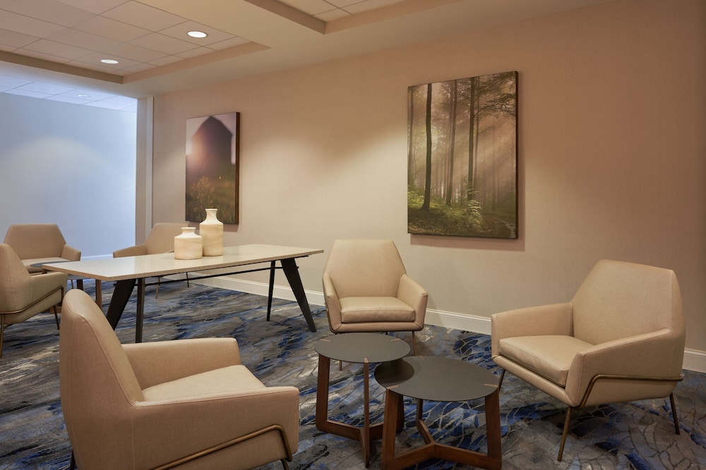 Fairfield Inn & Suites Orlando Int'l Drive Convention Center - photo 31