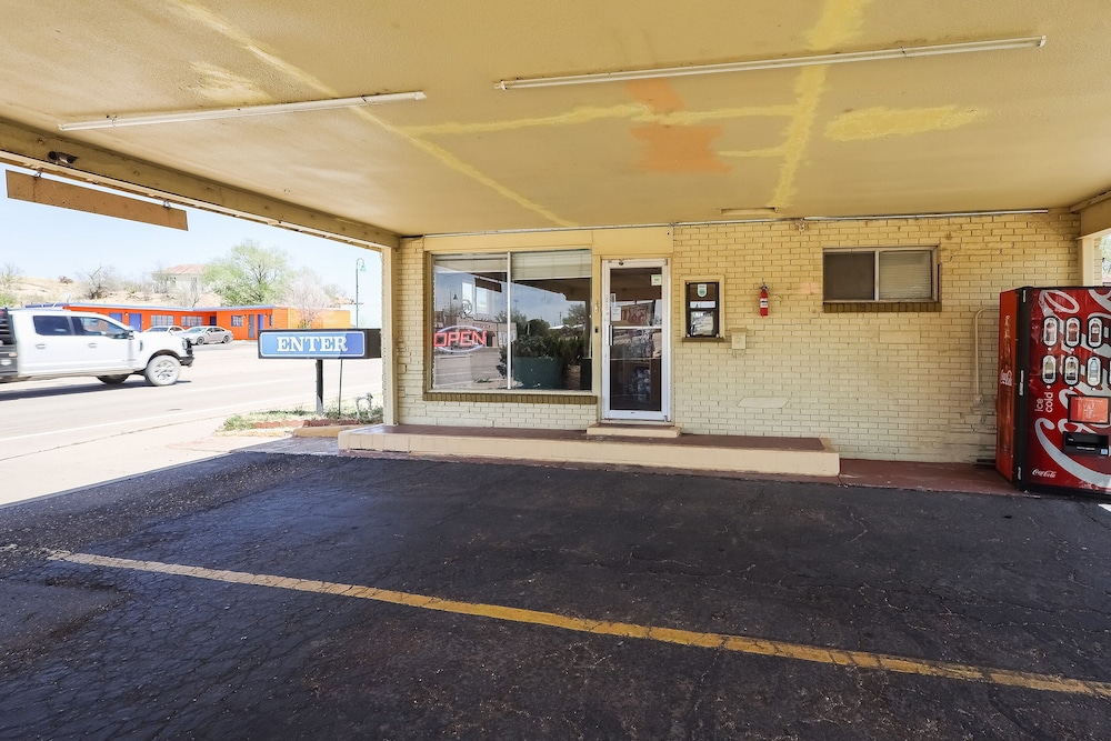 Route 66 Inn - photo 15